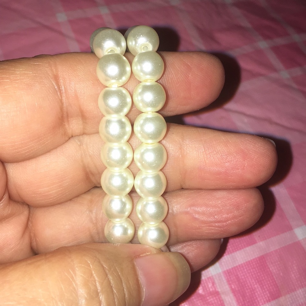 🎈SALE🎈🌷#8.”PEARLS & ROSES”🌷 - Picture 6 of 9